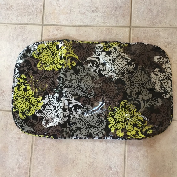 Vera Bradley Baby Bag - Picture 5 of 8